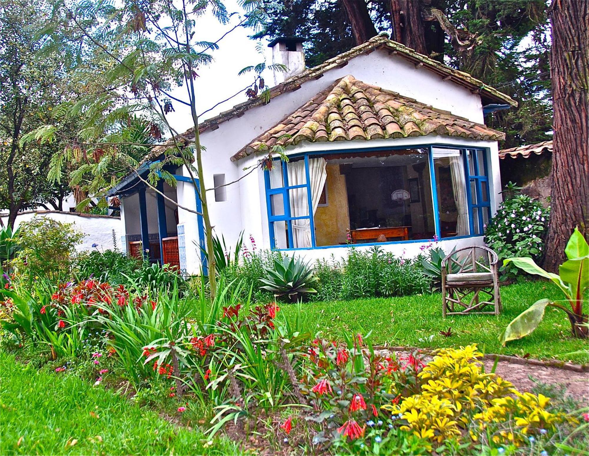 Hotel Hacienda Cusin Otavalo Exterior foto